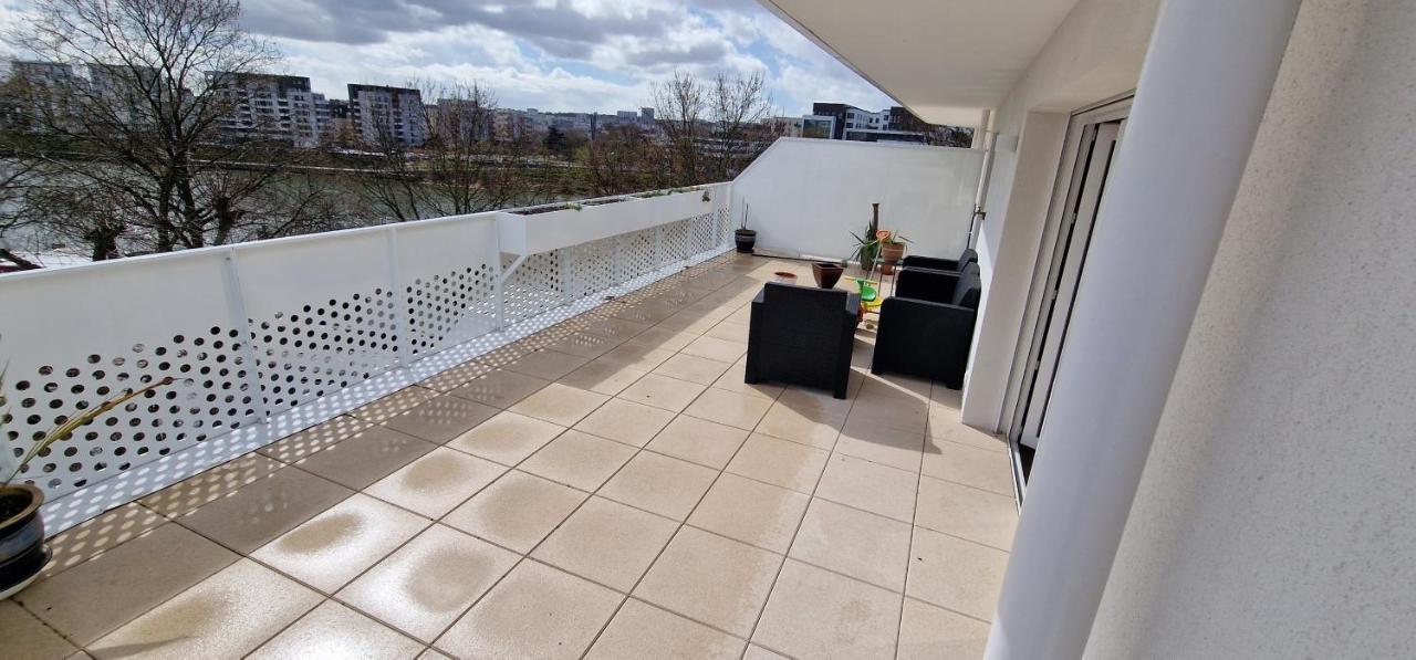 Magnifique Appartement Sur La Seine Alfortville Dış mekan fotoğraf